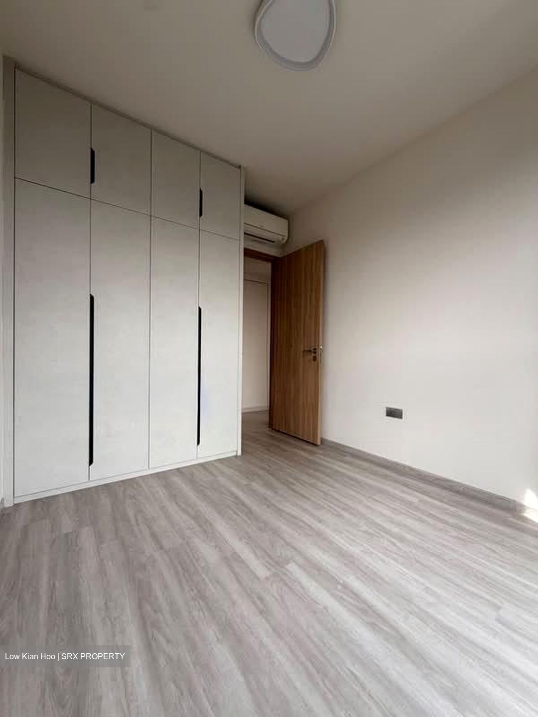 Hundred Palms Residences (D19), Condominium #567700591